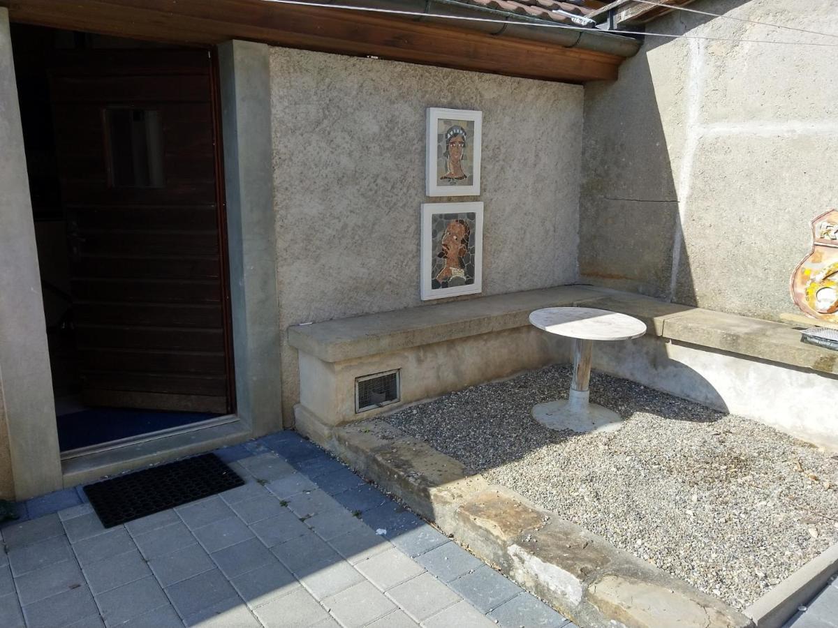 Charmante Maison Au Coeur Du Lavaux, Cully, Cuisine, Wifi, Les Echalas Bagian luar foto